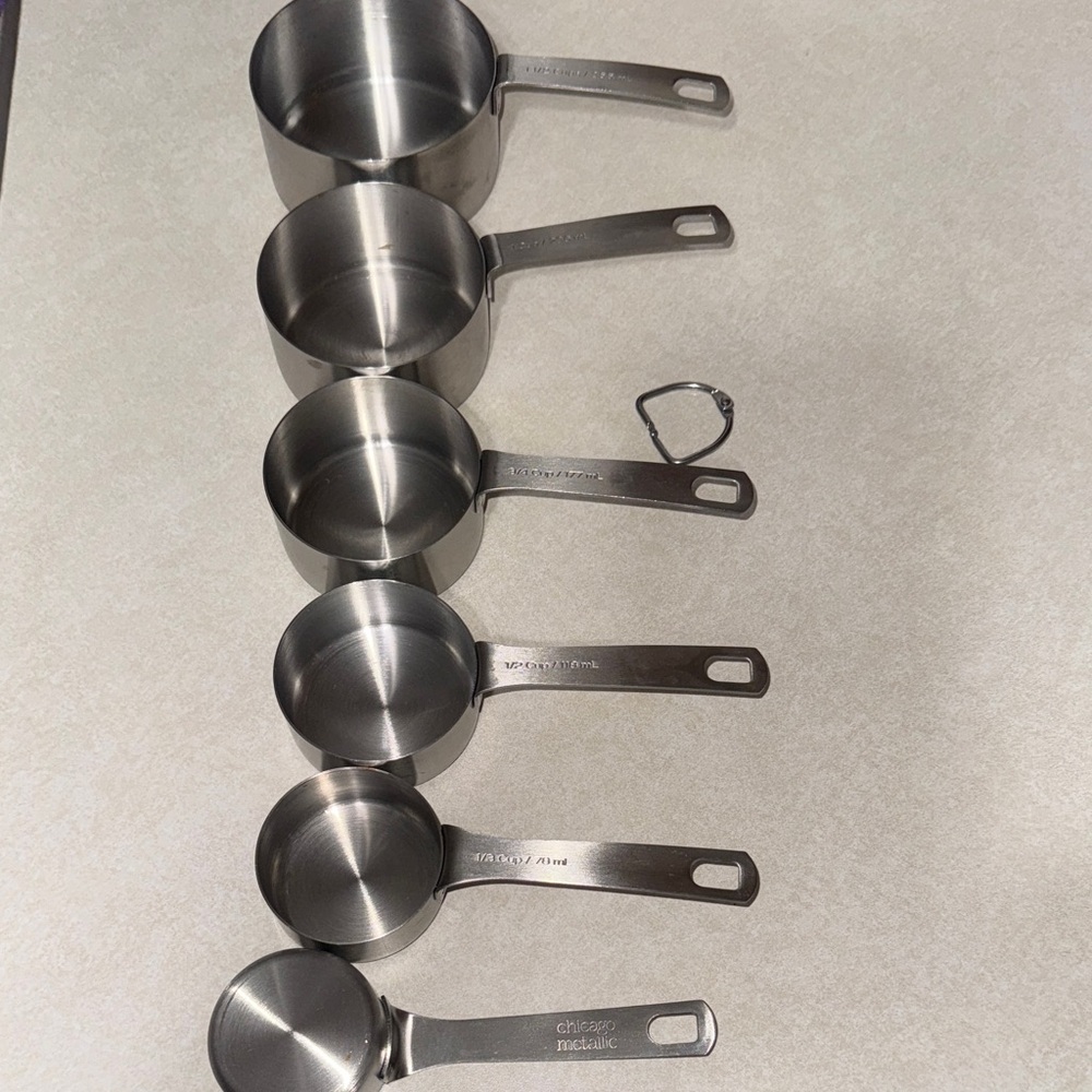 Chicago metallic stainless steel measuring cups